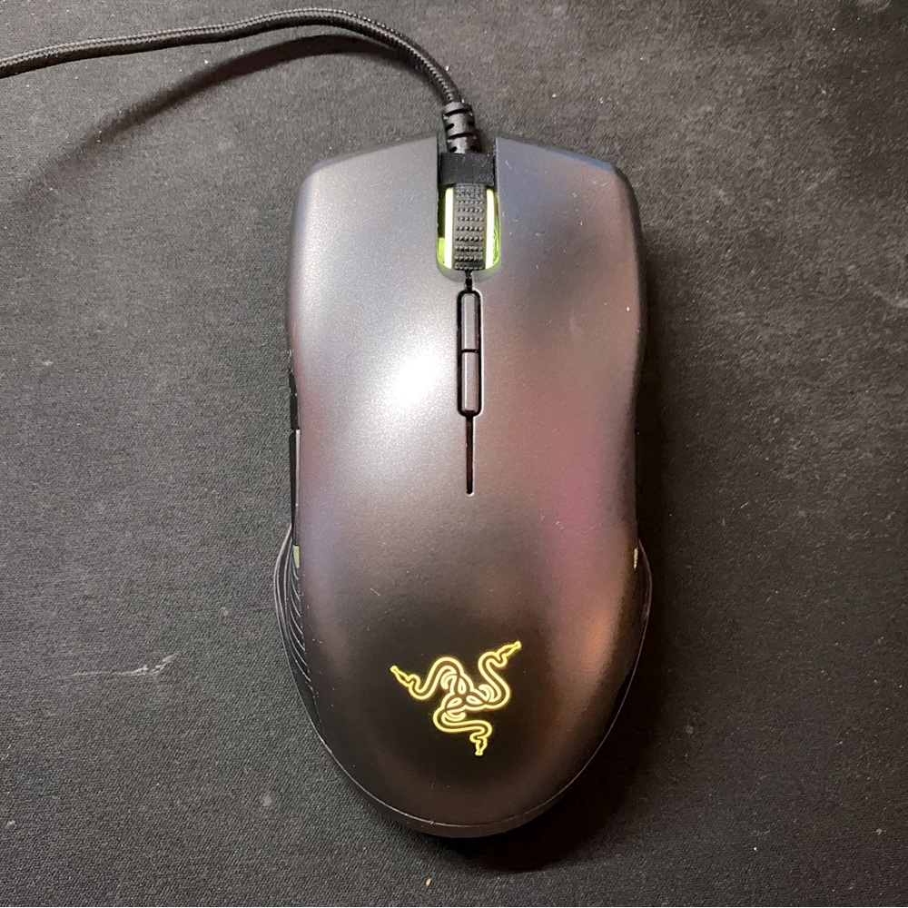 Razer lancehead gaming mouse with RGB